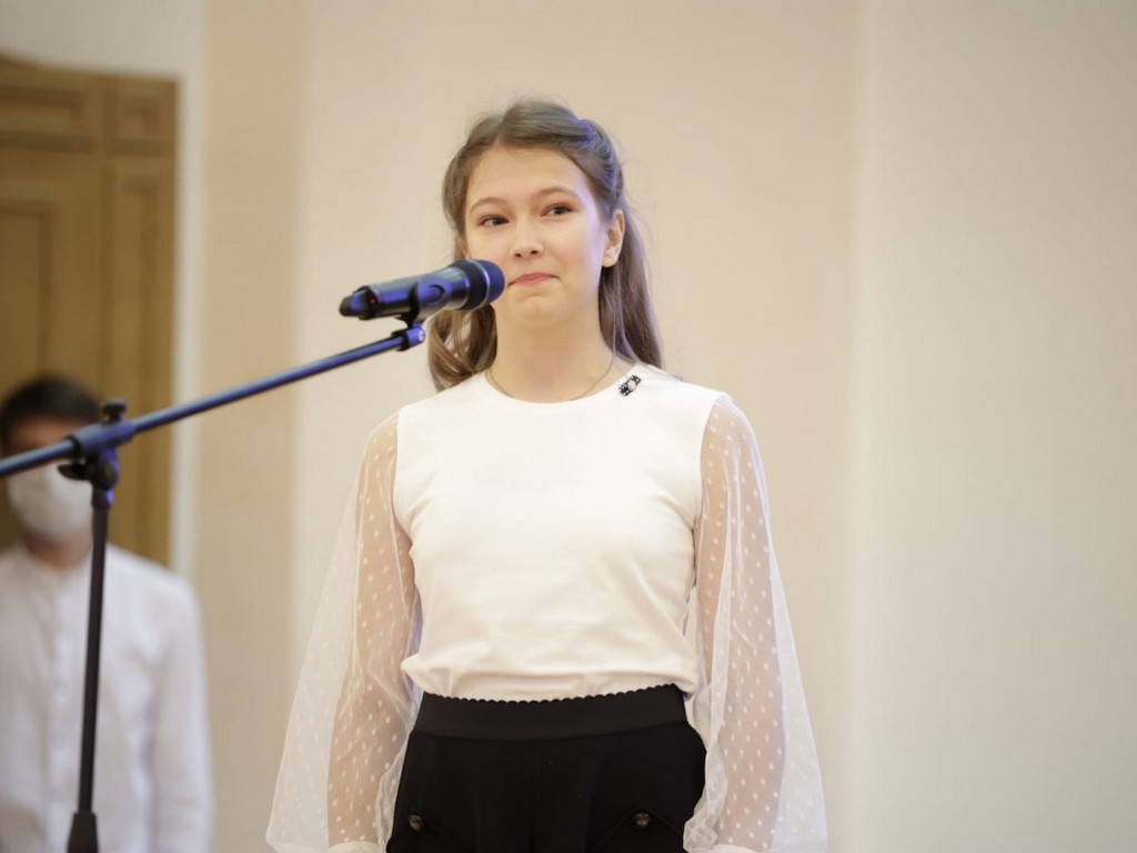 39 белгородским школьникам вручили губернаторские стипендии в номинации «Культура»