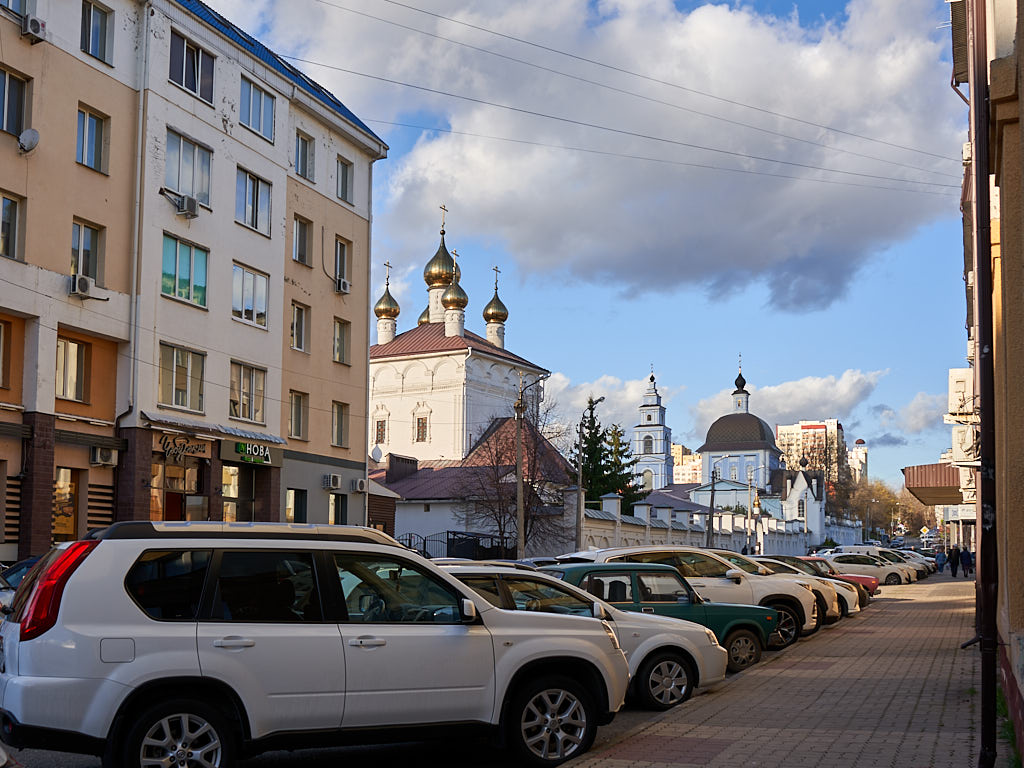 Гладков пообещал помочь белгородке, оштрафованной за неоплаченную парковку во время сирены