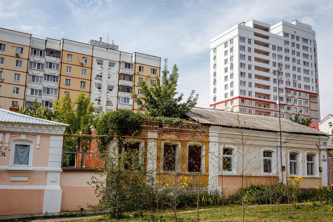 Белгородский проспект. Белгородский проспект 25.