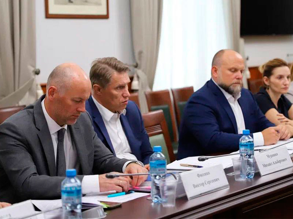 На встрече с министром здравоохранения РФ Гладков получил поддержку белгородских проектов