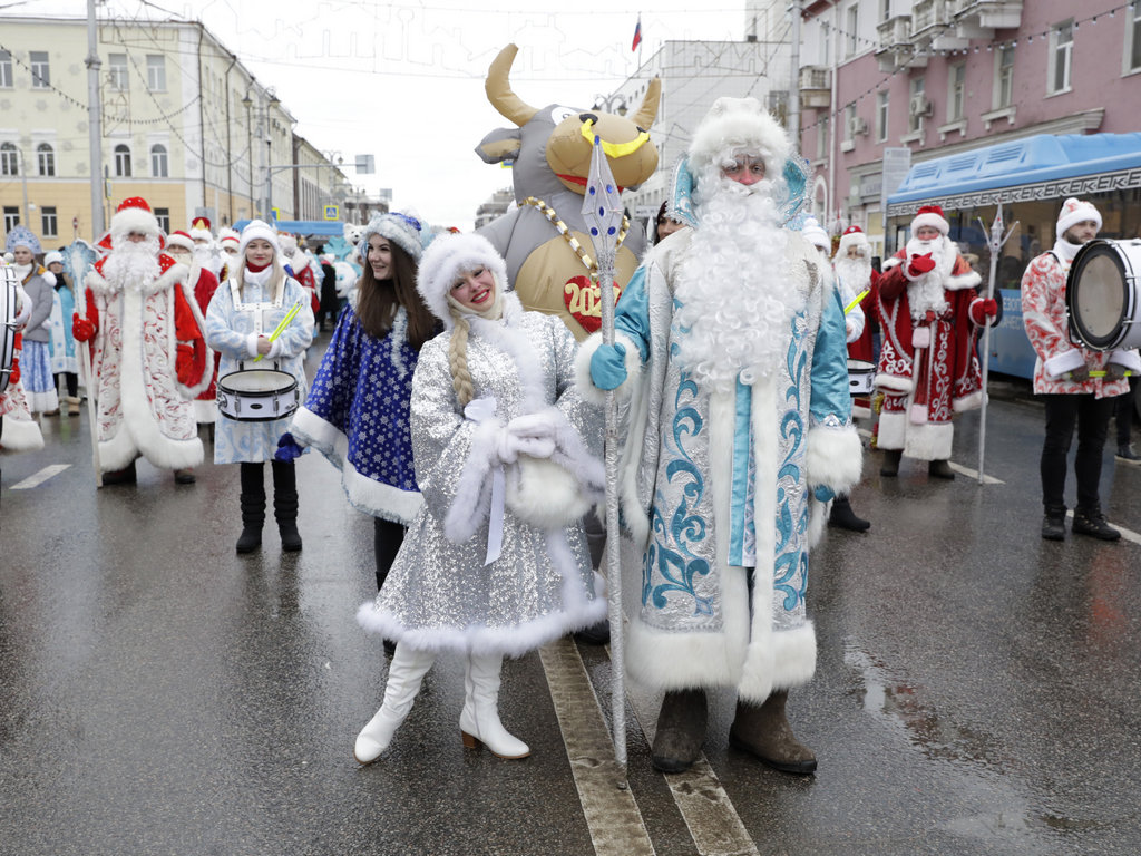 Как в Белгороде прошёл парад Дедов Морозов-2020