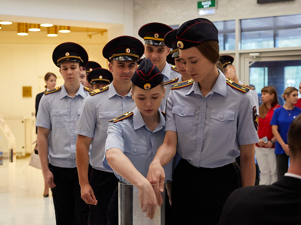 В Белгороде стартовала акция по сбору советских монет для памятника