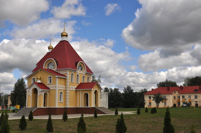 В посёлке Яковлево под Белгородом благоустраивают парк «Православный»