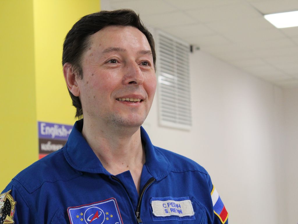 В Белгороде космонавт Сергей Ревин встретился со школьниками