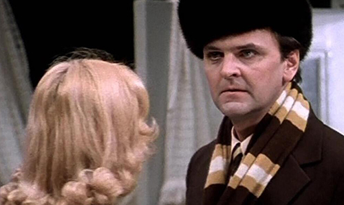 Создавая образ главных героев фильма (1975 г.), Эльдар Рязанов придерживался модных тенденций тех лет