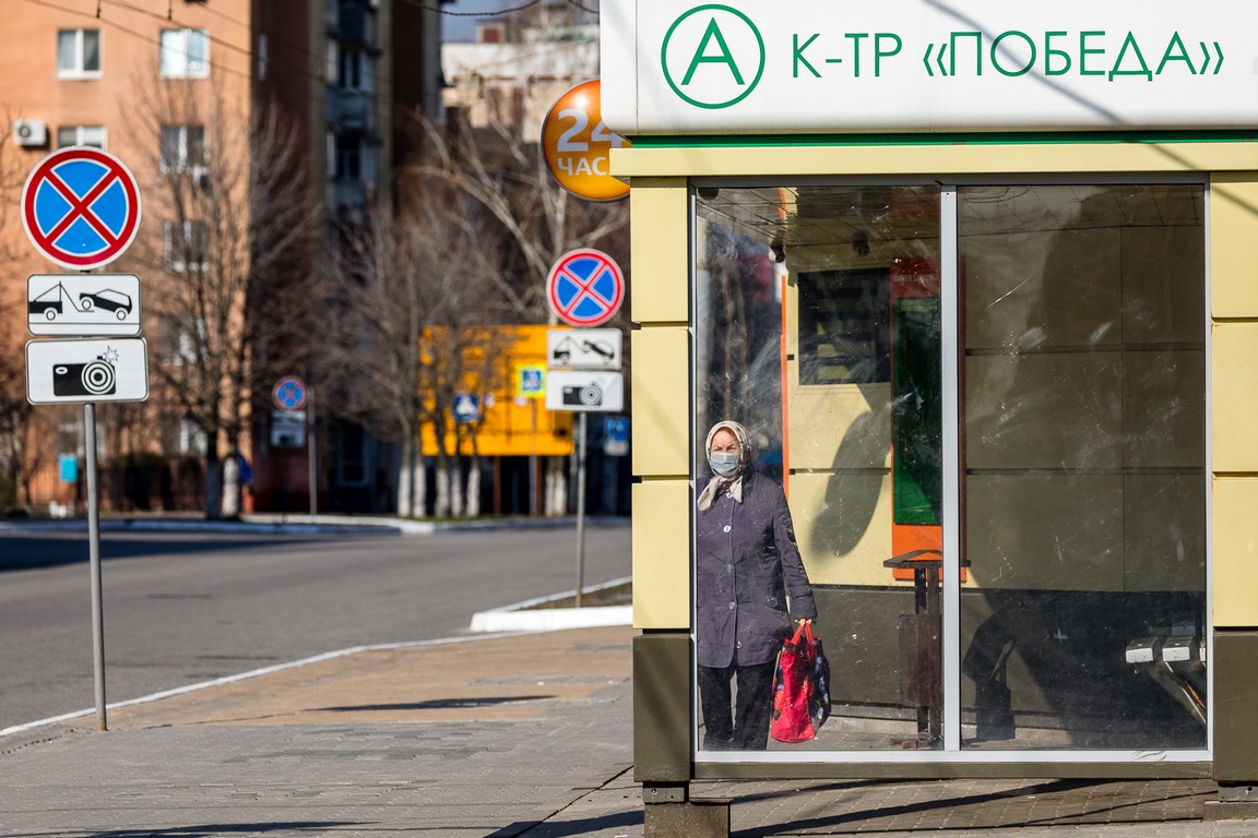 В аптеки Белгородской области с 9 апреля поступит 134 тысячи медицинских масок