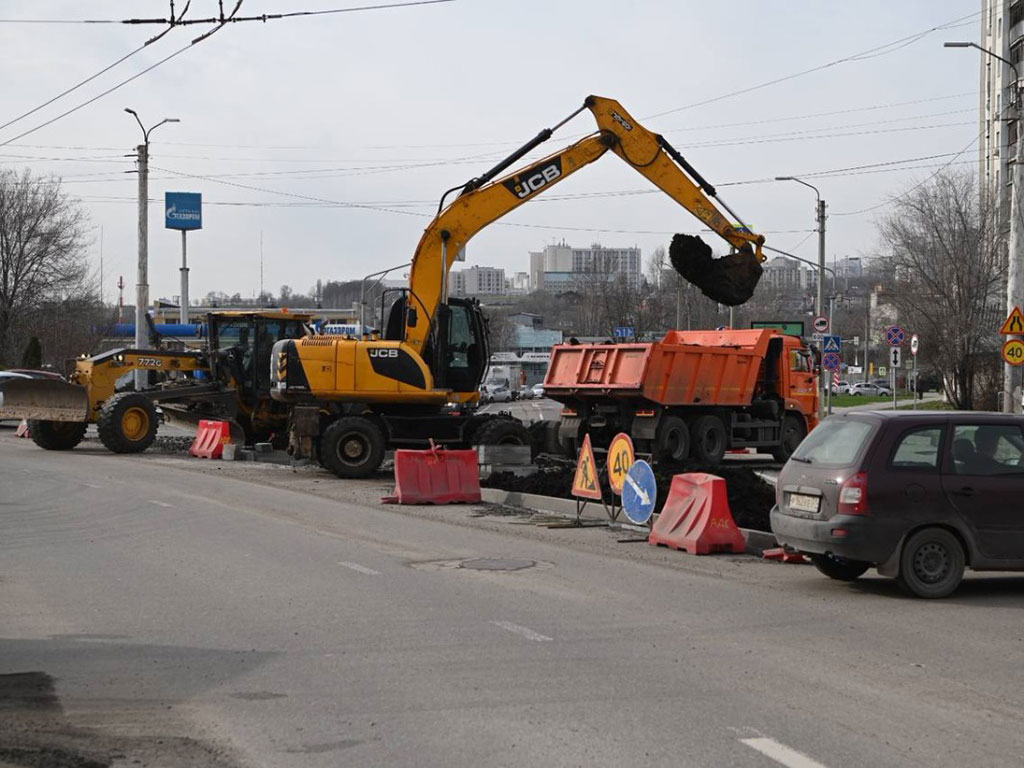 В Белгороде начали ремонтировать малый проезд проспекта Богдана Хмельницкого