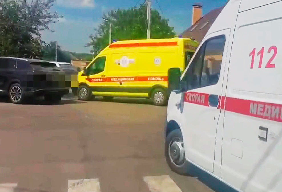 В Белгороде при столкновении иномарок пострадала 9-летняя девочка и два водителя