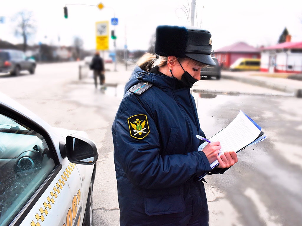 В Белгородской области судебные приставы арестовали 253 машины