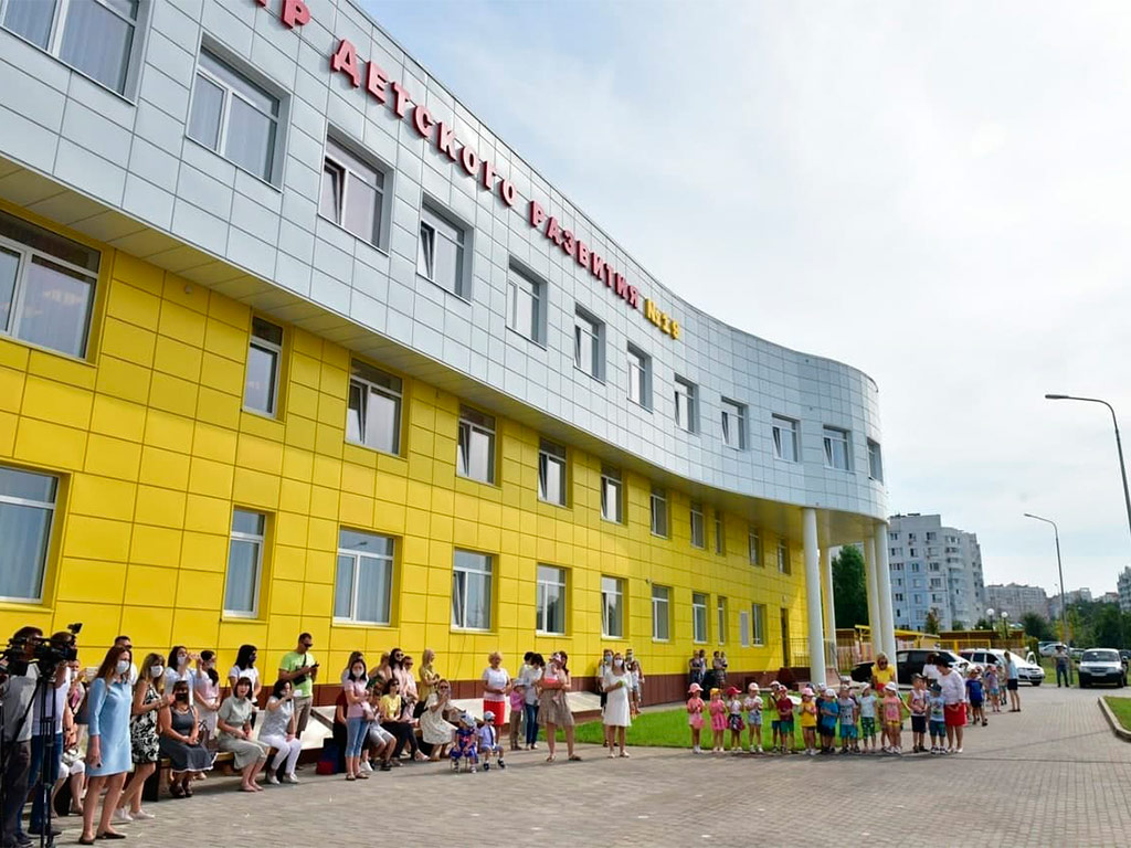В Белгороде открыли детский развивающий центр «Антошка»