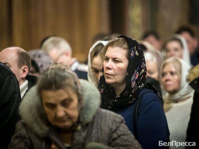 Как в Белгороде прошло Рождественское богослужение (фоторепортаж)