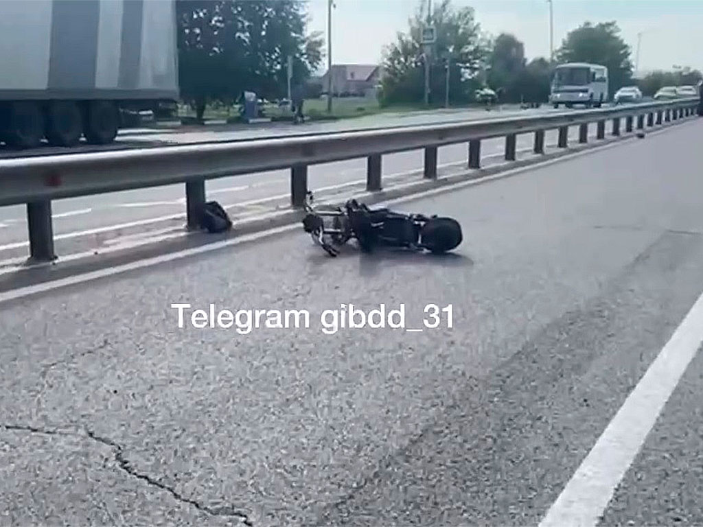Белгородские полицейские выясняют причины ДТП, в котором погиб водитель электросамоката