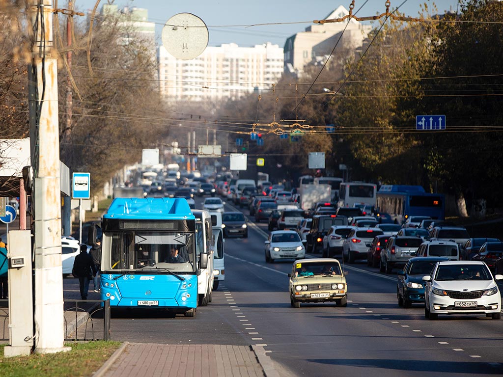 Нелегальным перевозчикам в Белгороде дали время до декабря